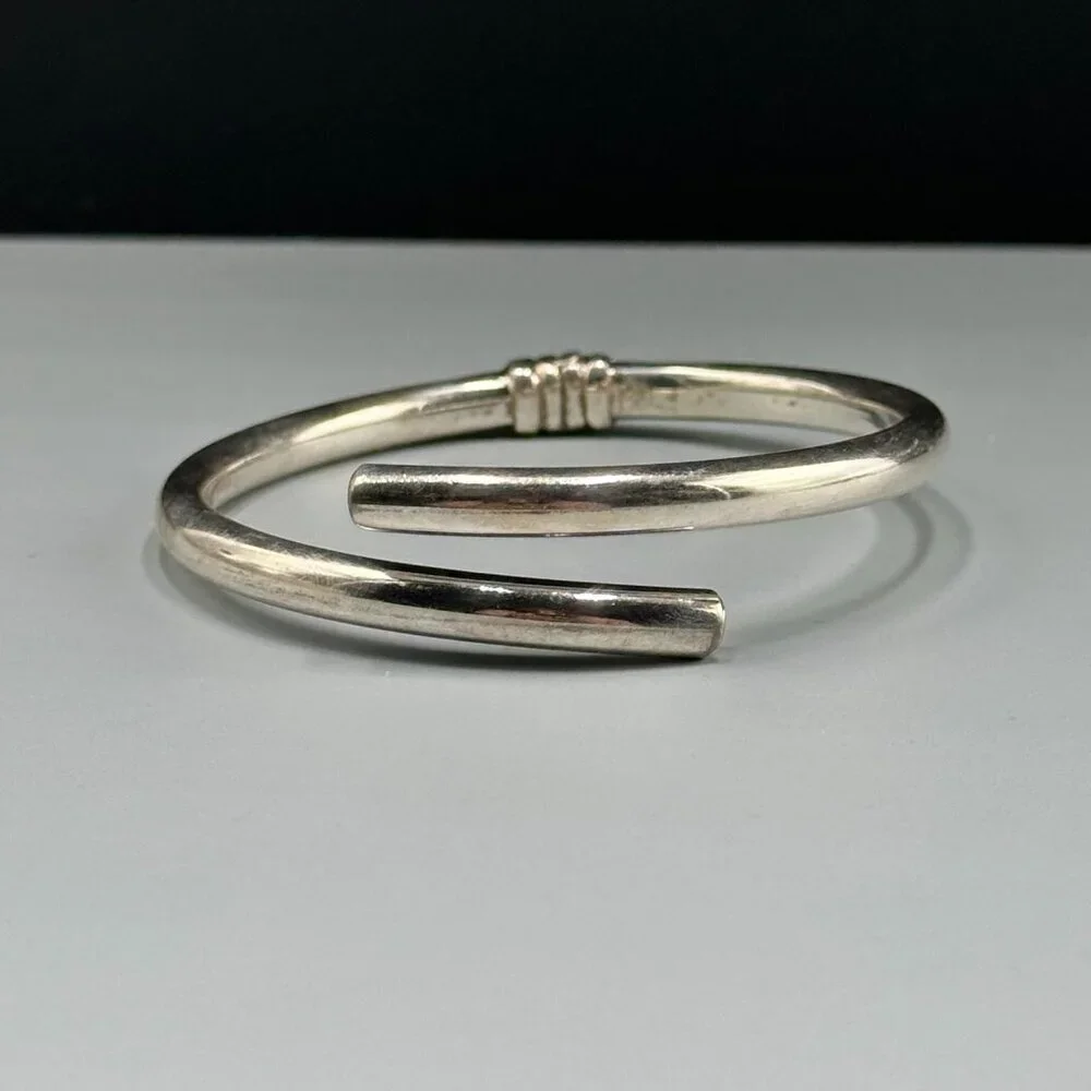 Sterling Silver Torque Bracelet Bypass Hinged Open Cuff Modernist 7.75